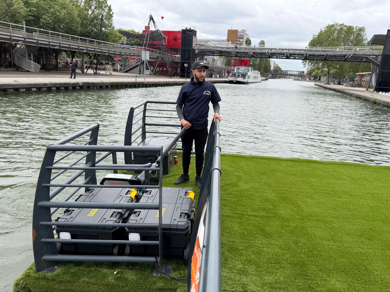 Un pont mobile unique à Paris entre la Cité des Sciences et la Grande Halle